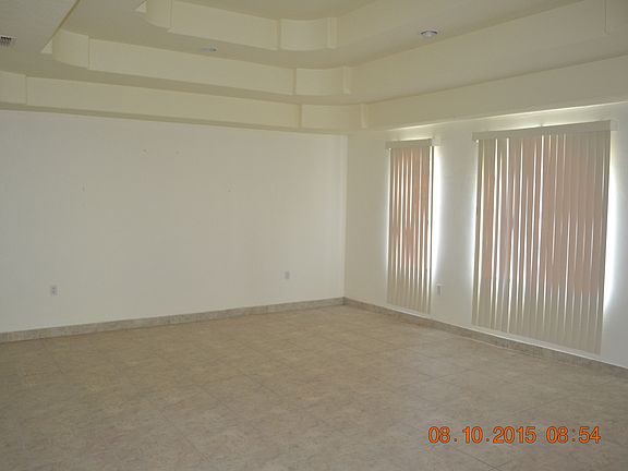 3rd image of 3300 N Champagne Dr