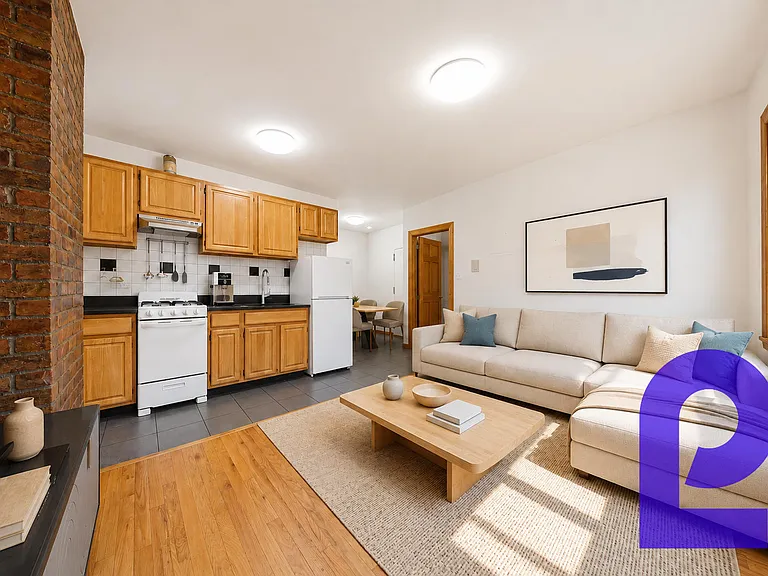 525 9th Ave #2B — Photo 3