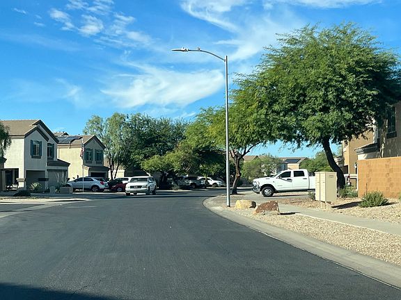 5th image of 2256 W Pinkley Ave