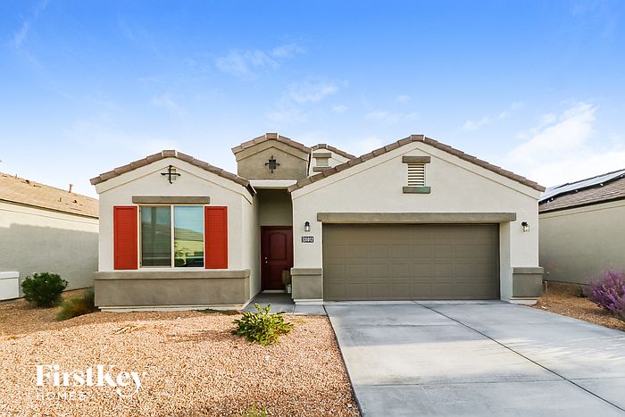 1st image of 31012 W Mulberry Dr