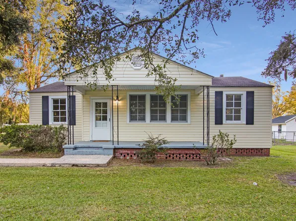 161 Pinecrest St, Richmond Hill, GA 31324