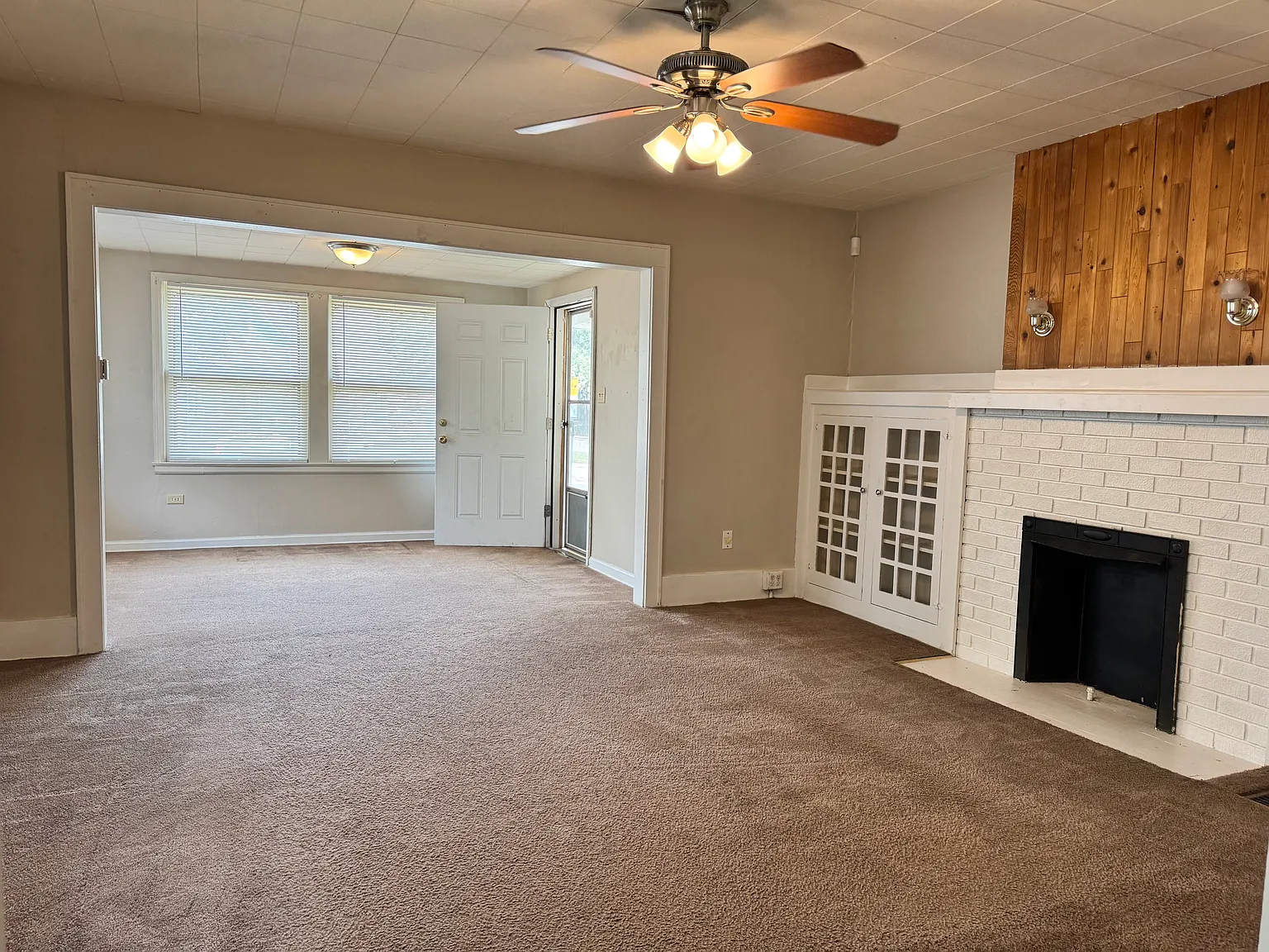 2 bed, 1125 sqft, $725 — Photo 3