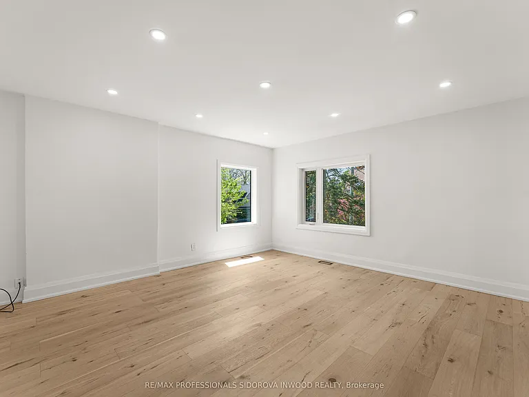 27 Palisades — Photo 11