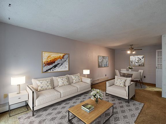 3rd image of 7426 138th St #109