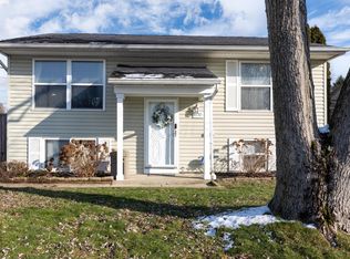 2750 Bardwell Rd, Columbus, OH 43219