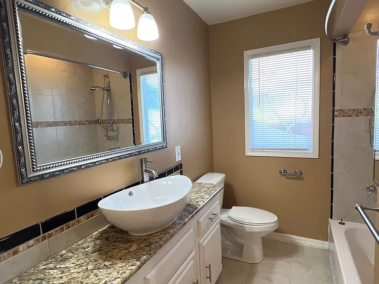 2629 Alder St — Photo 12