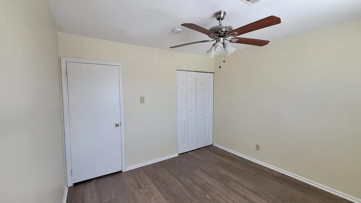 Building Photo - 59 Reliance Ct