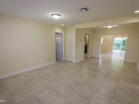 xr2ek8yfc4kvlsibxfls