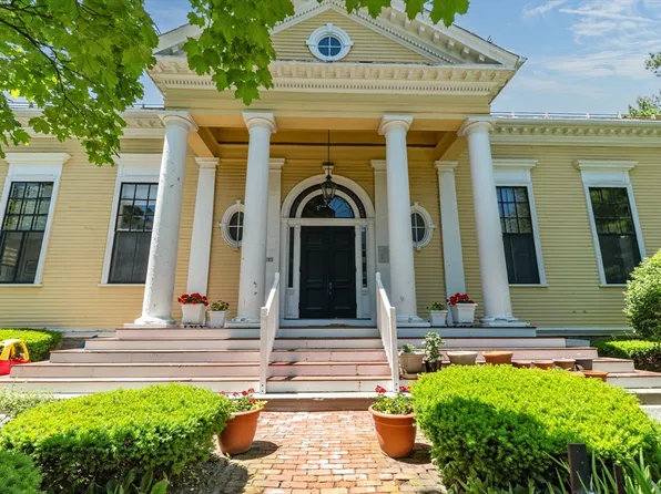 35 Nonantum St APT C, Brighton, MA 02135