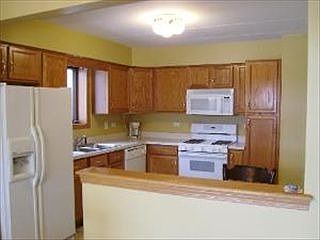 5th image of 8202 W 111th St Unit 1D