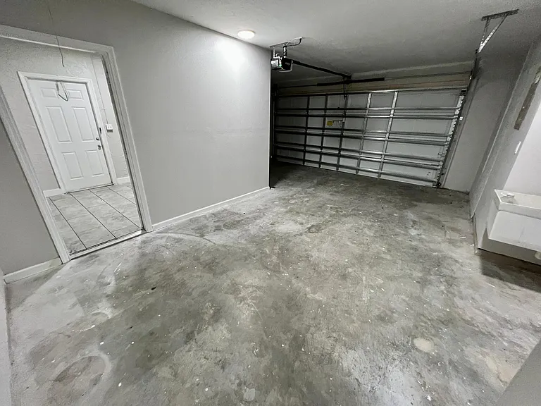 1206 Baldwin Pl — Photo 24