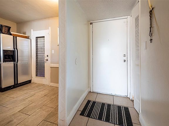 3rd image of 408 NW 68th Ave APT 201