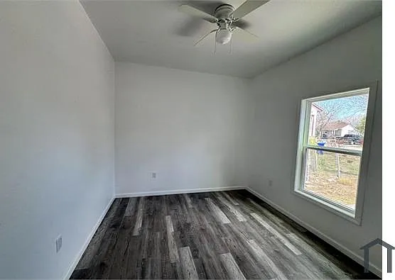 2829 Willard St — Photo 3