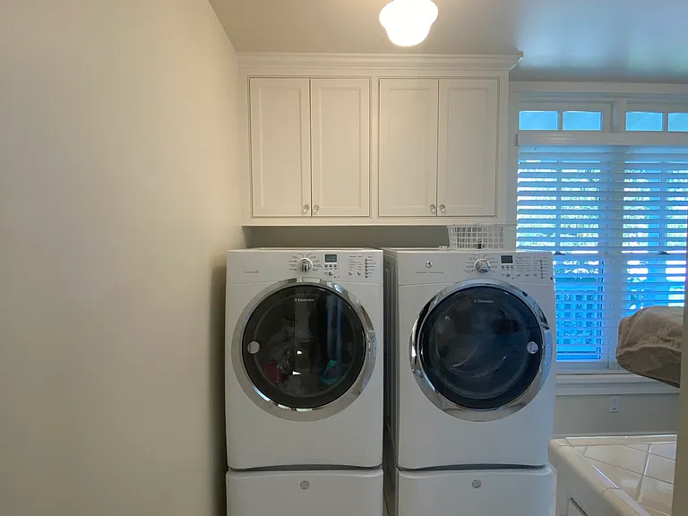 2101 Dermanak Dr — Photo 24