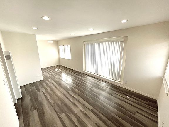 2nd image of 10950 Cassina Ave #A