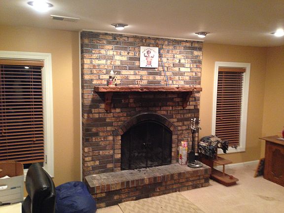 2nd image of 28W715 Hawthorne Ln
