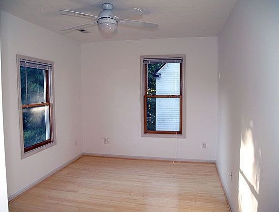 1st image of 793 Crawford Ct