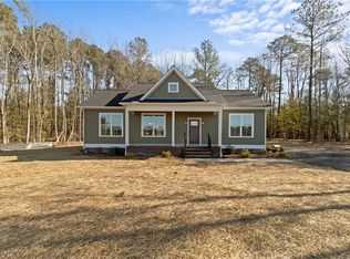 10785 Hornets Nest Rd, Gloucester, VA 23061