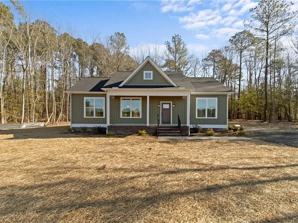 10785 Hornets Nest Rd, Gloucester, VA 23061