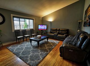 540 Glendale Rd, Glenview, IL 60025