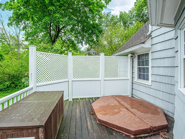 12 Yorke Rd — Photo 26