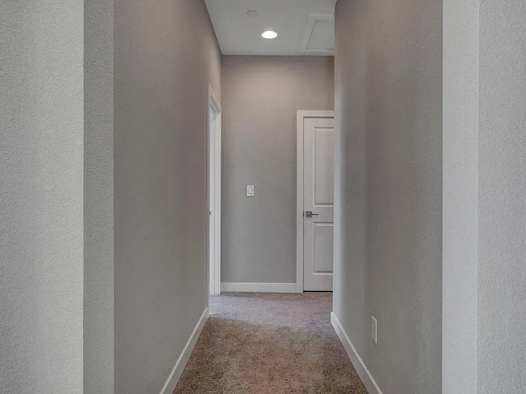 8830 Trotternish Ridge Dr — Photo 29