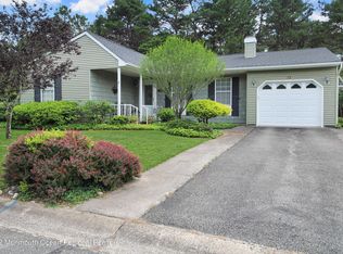 72 Sunset Rd, Whiting, NJ 08759