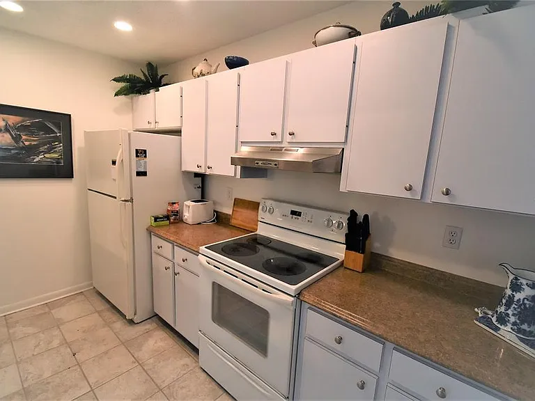 1712 Glenhouse Dr #GL417 — Photo 2