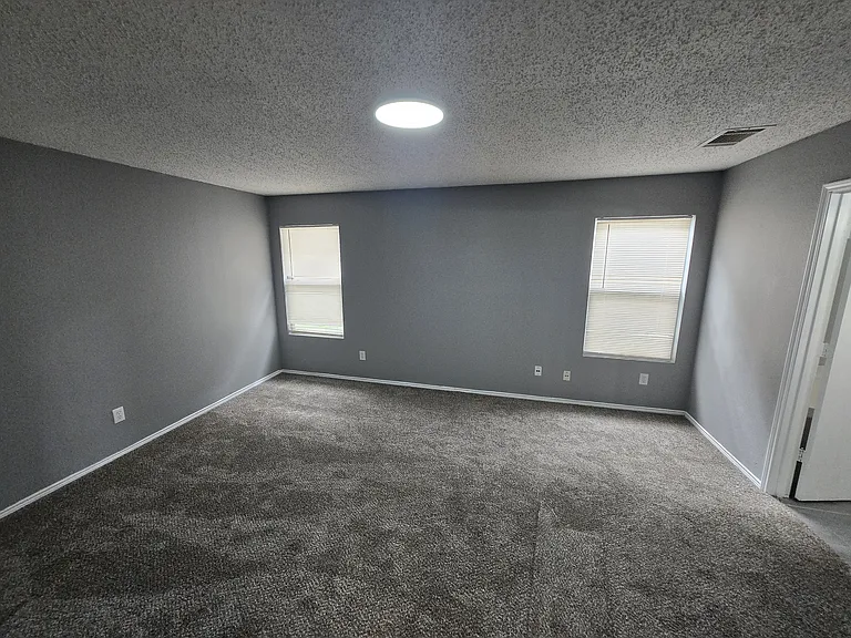 5702 Marietta Dr — Photo 32