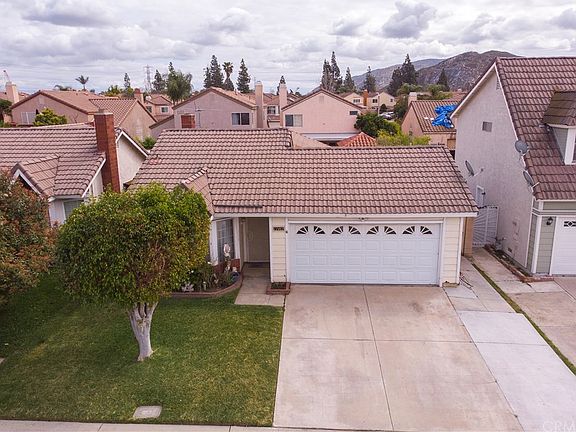 2nd image of 11469 Larchwood Dr