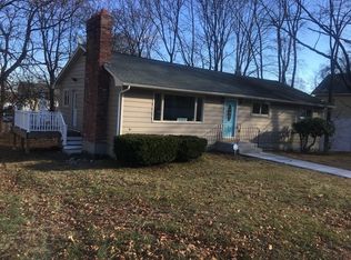 31 Eureka St, Worcester, MA 01603