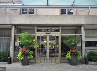 950 25th St NW APT 702, Washington, DC