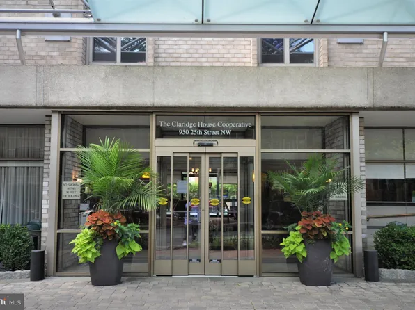 950 25th St NW APT 702, Washington, DC 20037