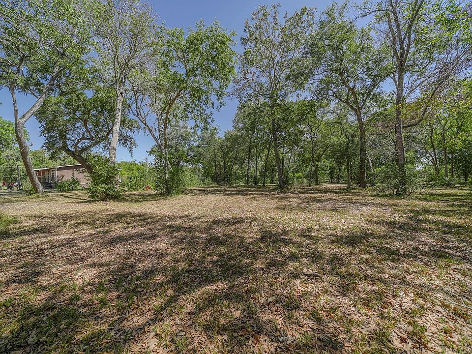 2nd image of 0 Pin Oak St