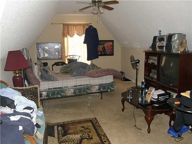 2nd image of 6847 Kerri Valley Dr