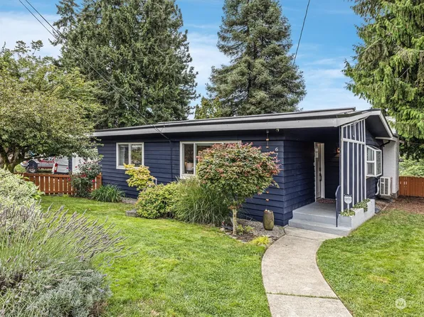 671 Camas Avenue NE, Renton, WA 98056