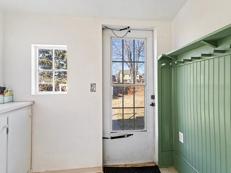 416 E Espanola St — Photo 16