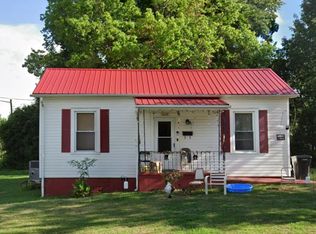 803 Hughes St, Danville, VA