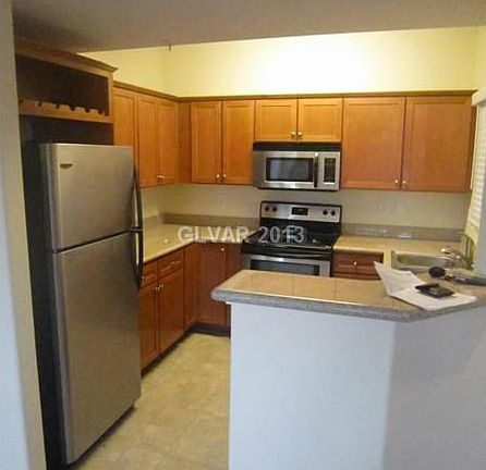 2nd image of 4400 S Jones Blvd Unit 2129