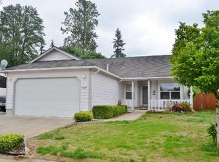 434 Waters Edge Ct, Lebanon, OR 97355