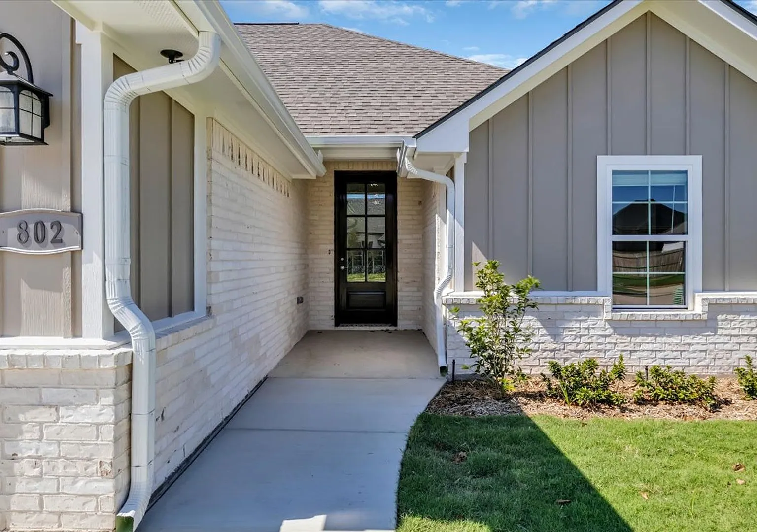 The Town Homes at Lindsey Park — Photo 4
