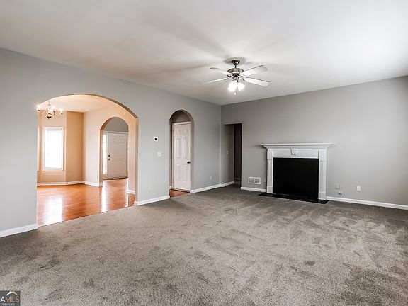 3rd image of 4550 Nocohoma Bnd