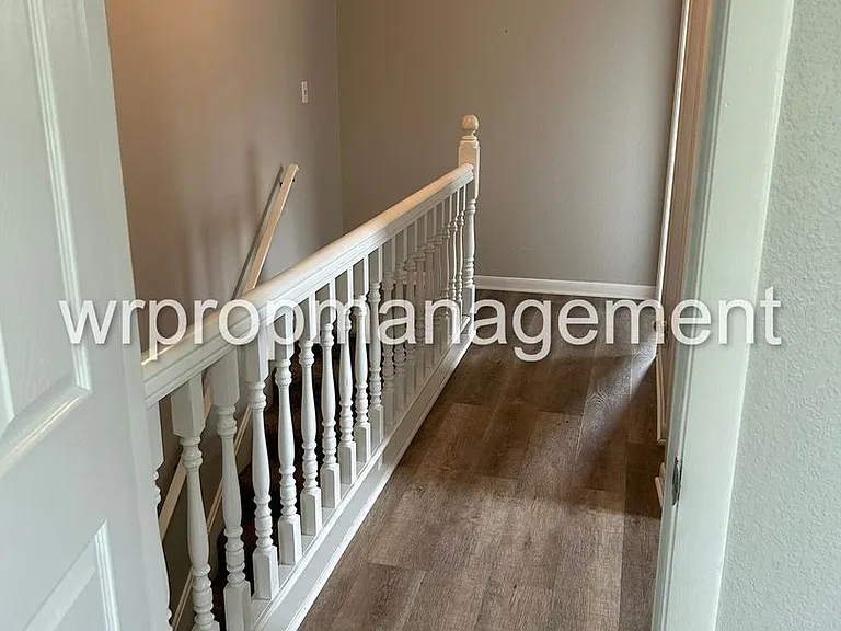 2518-2520 Dean Rd — Photo 10