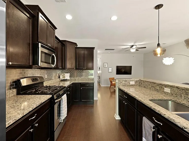 849 Bibury Ct — Photo 10