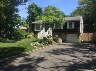 119 Boyle Rd, Selden, NY 11784