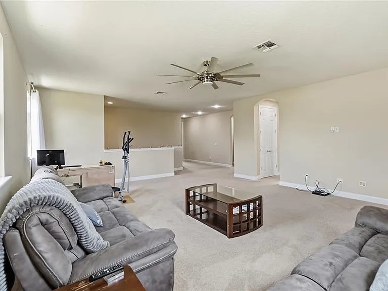 12130 Uleta Ln — Photo 15