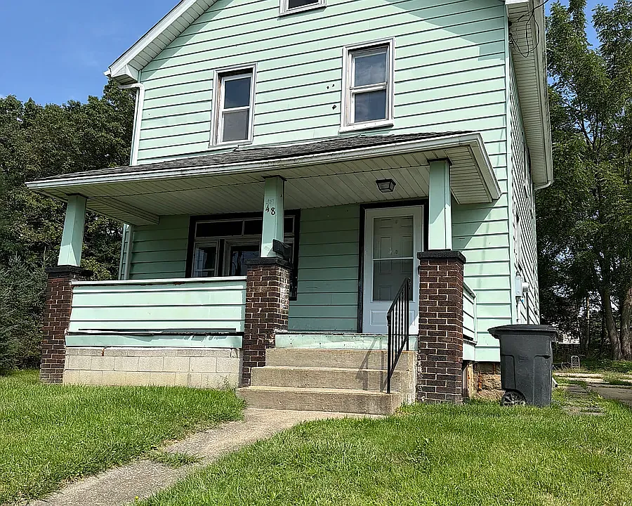 48 Bright Ave