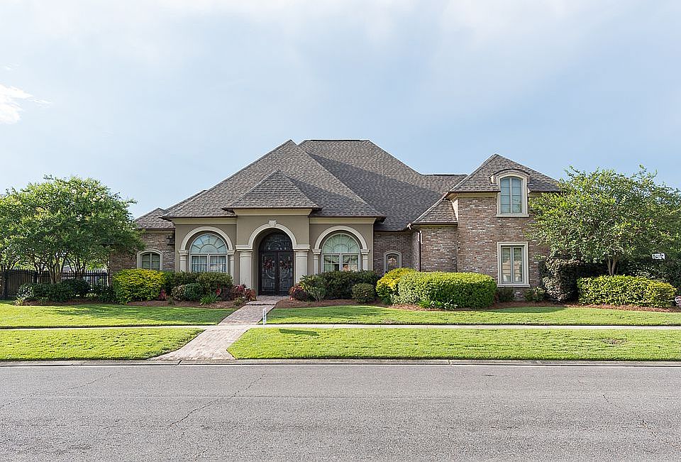 1st image of 17609 Lake Vista Dr
