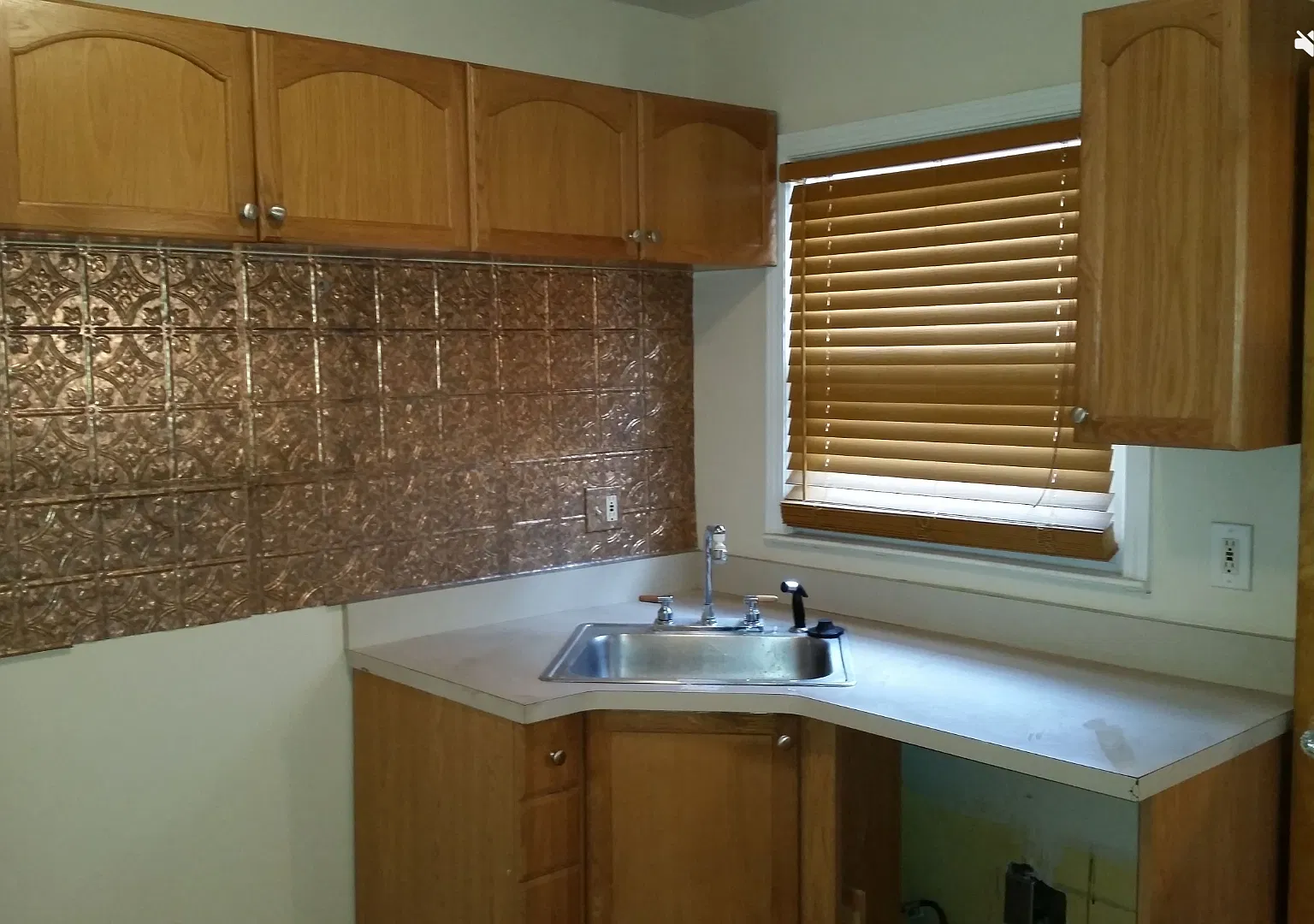 3 bed, 1100 sqft, $1,800 — Photo 4