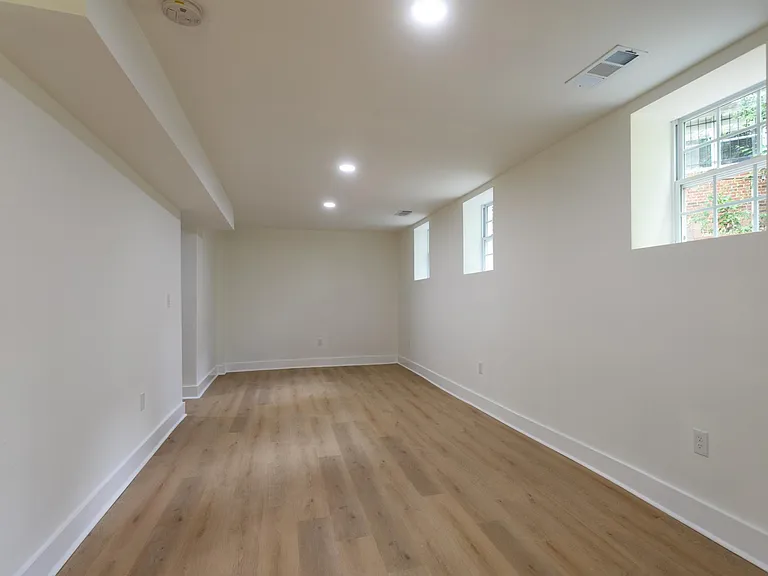 167 Rockmart Dr SW — Photo 15